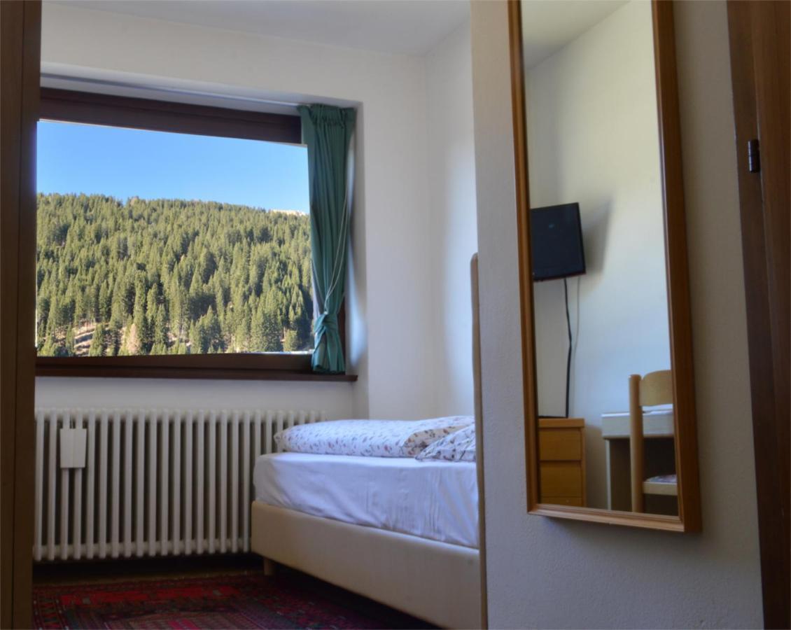 Garni Bucaneve Madonna Exteriör bild